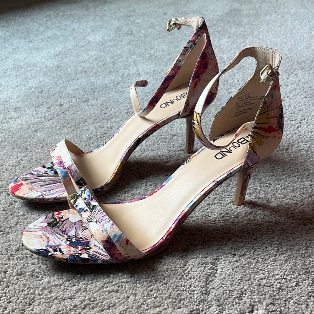 Abound Multicolor Heels Elegant Design, Like New!